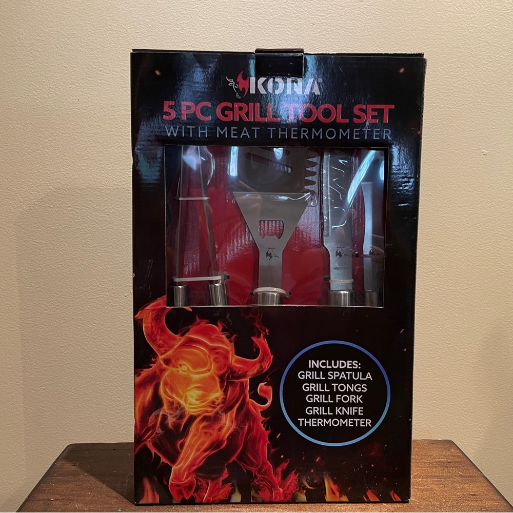 Kona 5-Piece Grill Set
